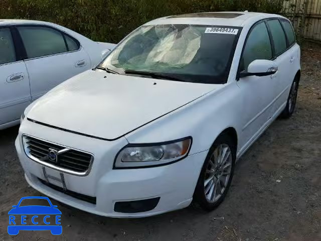 2009 VOLVO V50 YV1MW390292471714 image 1