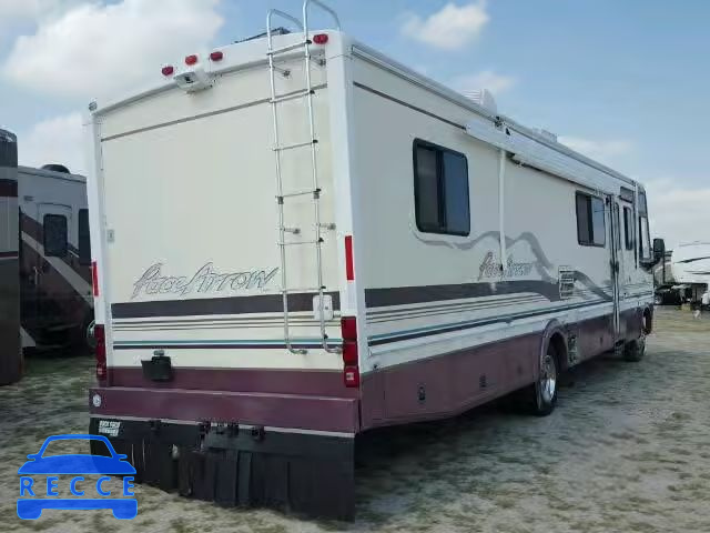 1999 FORD MOTORHOME 3FCNF53S4XJA12918 image 3