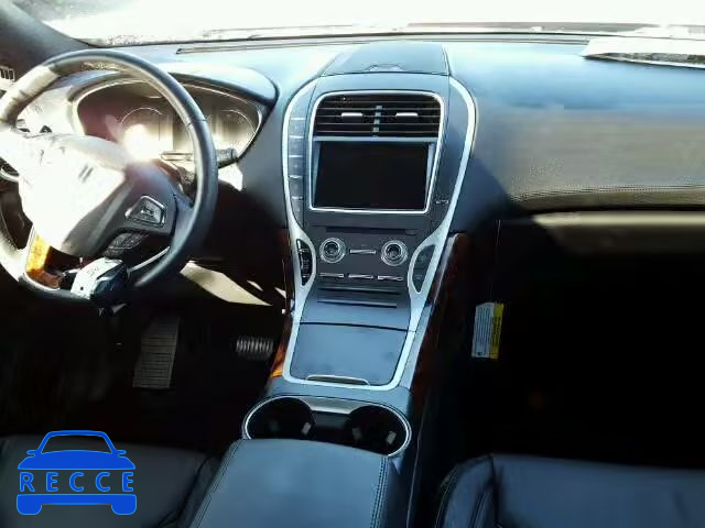 2017 LINCOLN MKX 2LMPJ8KR5HBL35139 зображення 8
