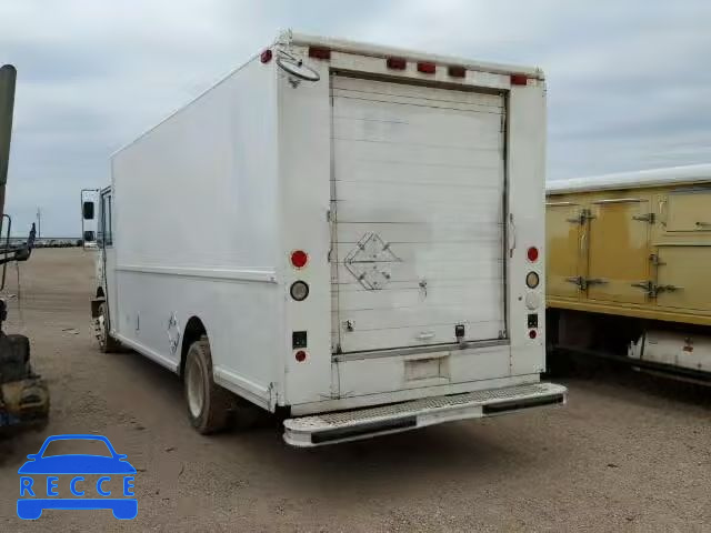 2001 FREIGHTLINER CHASSIS 4UZAARBW91CH52558 image 2