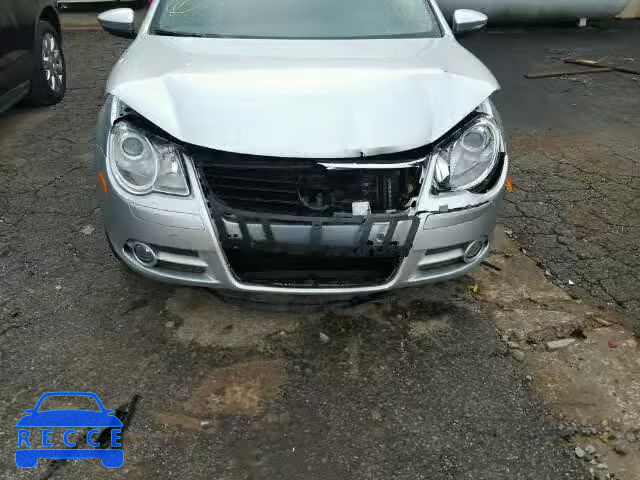 2010 VOLKSWAGEN EOS WVWAA7AH0AV011308 image 8