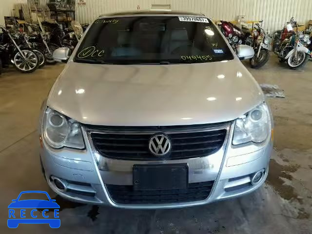 2007 VOLKSWAGEN EOS WVWDA71FX7V049455 image 8