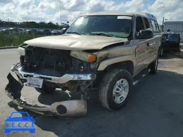 2004 GMC SIERRA C25 1GTHC29U14E239447 image 1