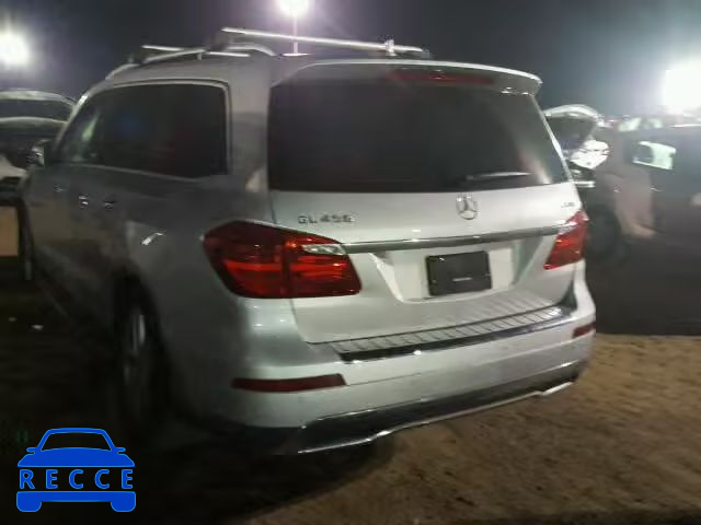 2016 MERCEDES-BENZ GL 4JGDF6EE5GA709384 image 2