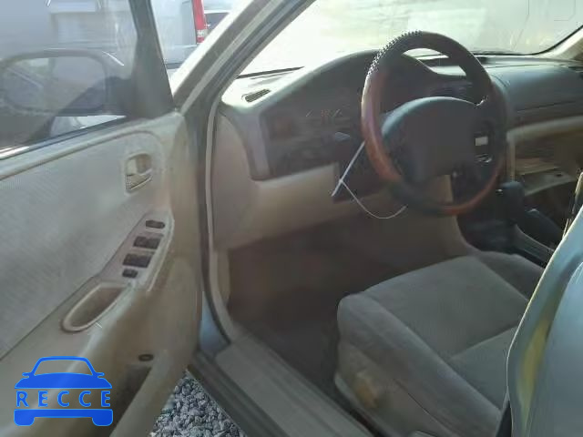 1999 MAZDA 626 1YVGF22D6X5852000 image 8