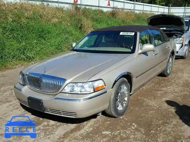 2008 LINCOLN TOWN CAR 2LNHM82VX8X645536 зображення 1