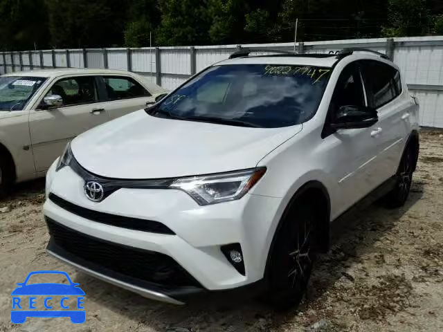 2016 TOYOTA RAV4 JTMNFREV7GJ088854 зображення 1