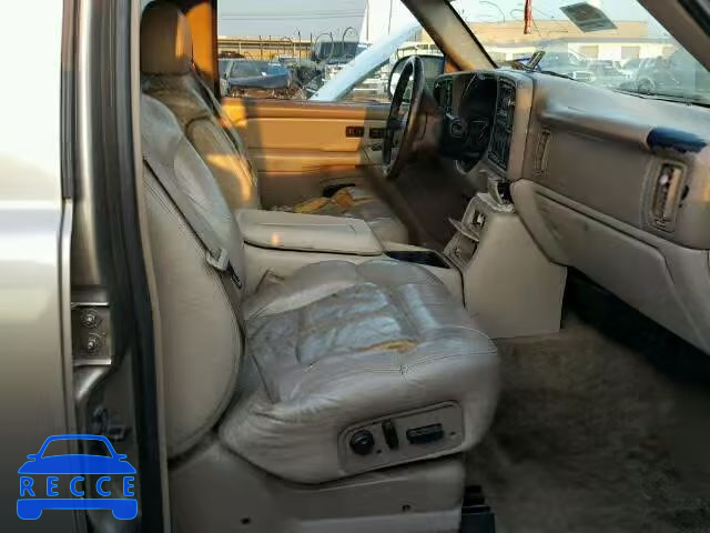 2001 CHEVROLET SUBURBAN 3GNFK16T91G125644 image 4