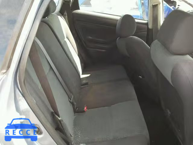 2004 TOYOTA COROLLA MA 2T1KR32E64C195137 зображення 5