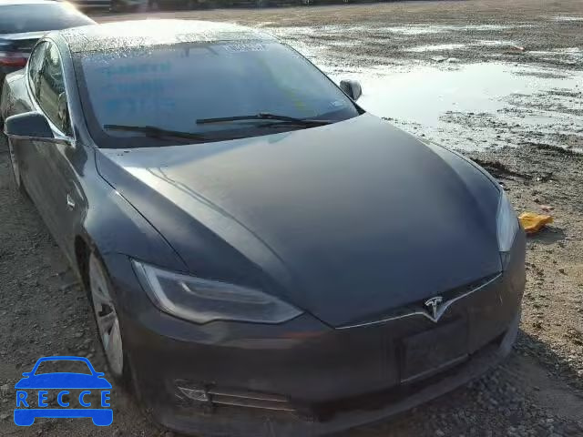 2017 TESLA MODEL S 5YJSA1E22HF164885 image 0