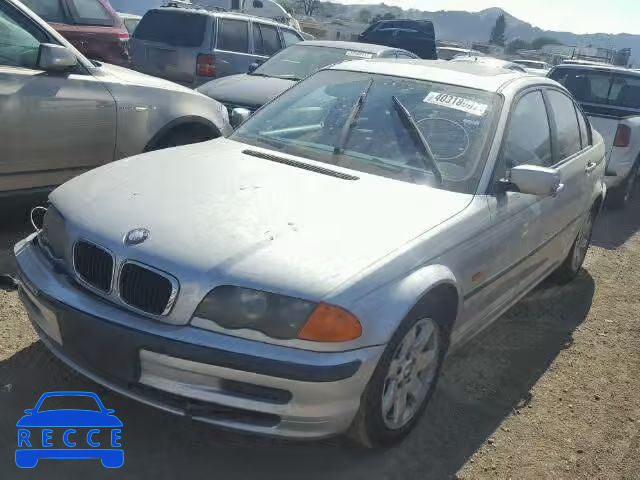 2001 BMW 325 WBAAV33411FU76968 Bild 1