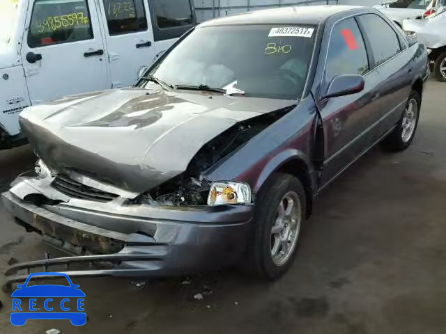 1998 TOYOTA CAMRY 4T1BG22K7WU314174 image 1