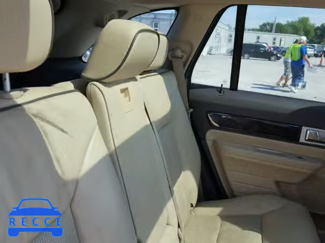 2008 LINCOLN MKX 2LMDU68L88BJ38743 image 5