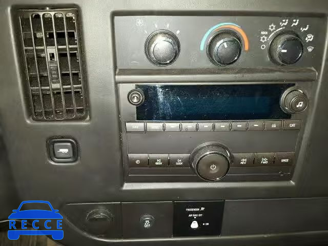 2015 GMC SAVANA 1GTW7FCF5F1907080 image 8