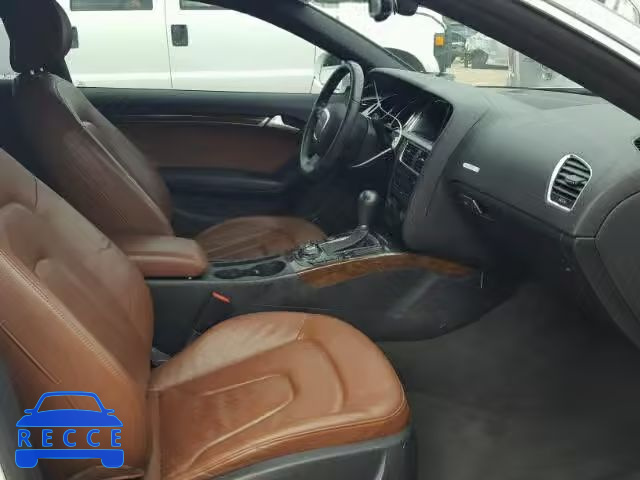 2009 AUDI A5 WAUDK78T49A025992 image 4