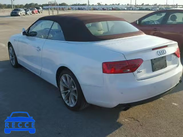 2014 AUDI A5 WAUJFAFH9EN001323 Bild 2