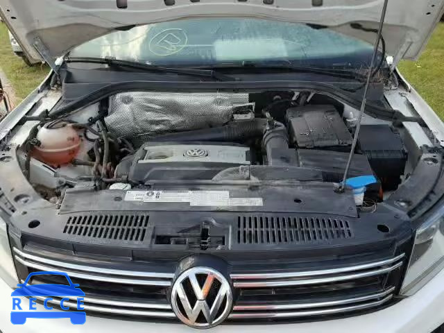 2012 VOLKSWAGEN TIGUAN WVGAV7AXXCW529155 image 6