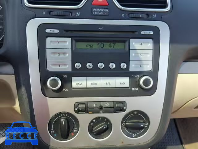 2008 VOLKSWAGEN EOS WVWBA71F28V005748 image 8
