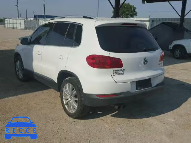 2012 VOLKSWAGEN TIGUAN WVGAV7AX5CW521240 image 2