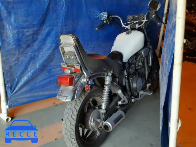 1982 HONDA VF750C JH2RC0718CM004198 Bild 3