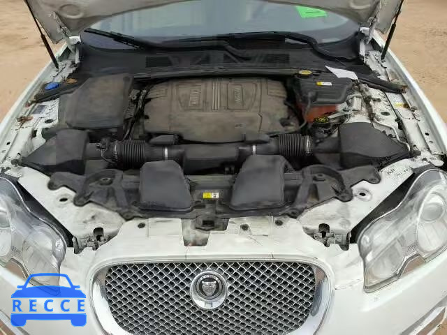 2011 JAGUAR XF SAJWA0GB3BLR97240 image 6