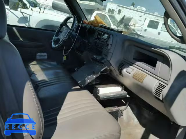 2000 CHEVROLET GMT-400 1GBGC34R9YR211192 image 4