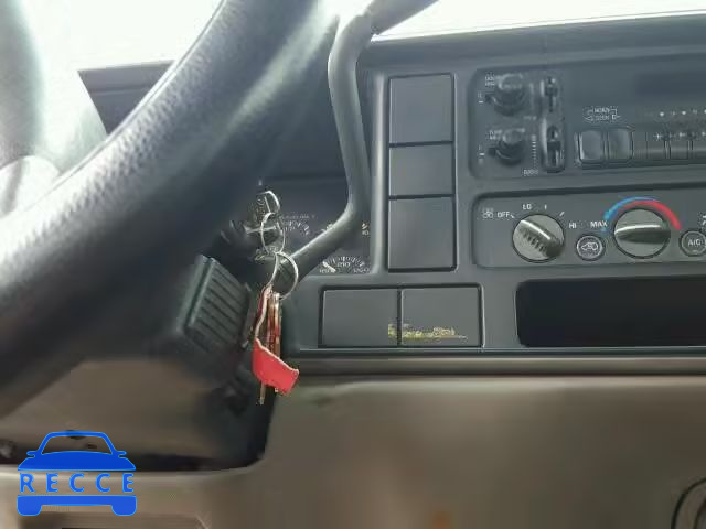 2000 CHEVROLET GMT-400 1GBKC34F4YF454944 image 9