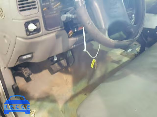 2000 CHEVROLET GMT-400 1GBGC34R4YR213853 image 9