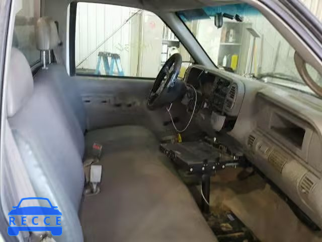 2000 CHEVROLET GMT-400 1GBGC34R4YR213853 image 4