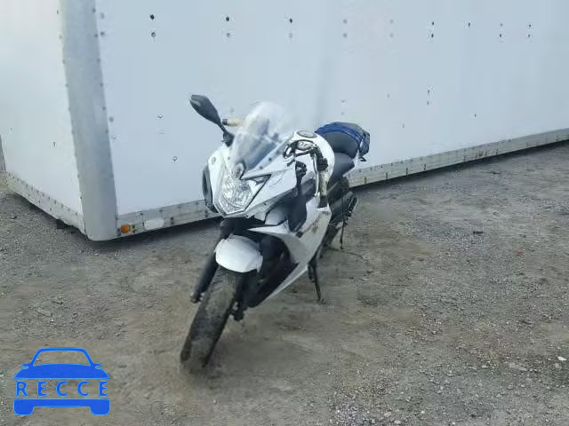 2009 YAMAHA FZ6 JYARJ18EX9A001041 Bild 1