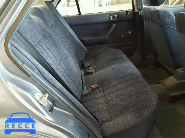 1988 HONDA ACCORD DX 1HGCA562XJA060865 Bild 5