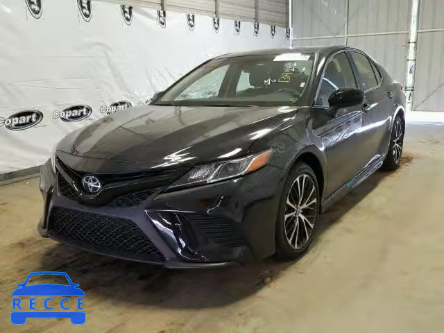 2018 TOYOTA CAMRY L JTNB11HK9J3010233 зображення 1