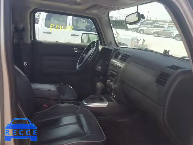 2008 HUMMER H3 5GTEN13E988100401 Bild 4