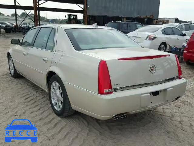 2011 CADILLAC DTS 1G6KA5E67BU120957 Bild 2