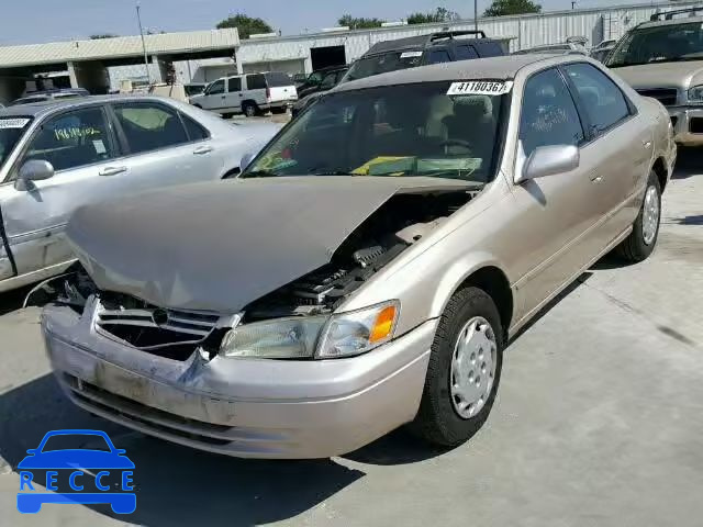 1998 TOYOTA CAMRY JT2BG22K8W0208255 image 1