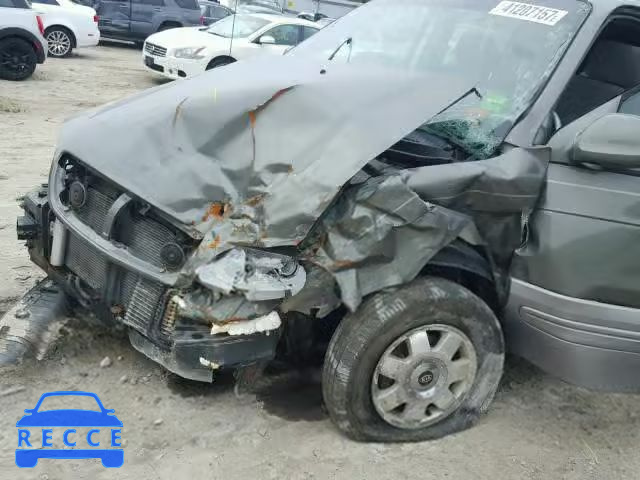 2003 KIA SEDONA KNDUP131636491005 image 8