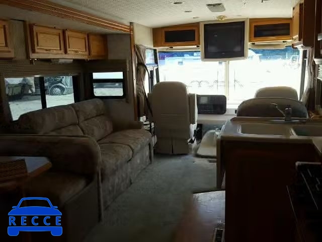 2004 WORKHORSE CUSTOM CHASSIS MOTORHOME 5B4MP67G343381453 image 4