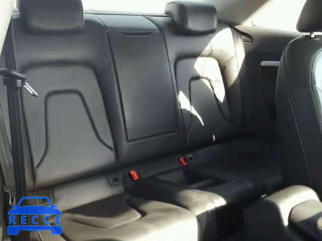 2010 AUDI A5 WAULFBFR2AA016416 image 5
