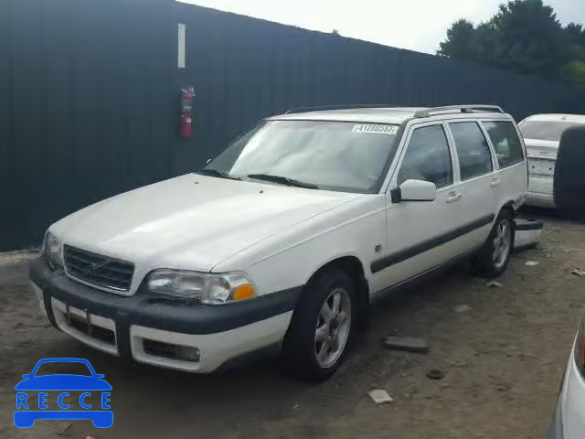 2000 VOLVO V70 YV1LZ56D1Y2704373 image 1