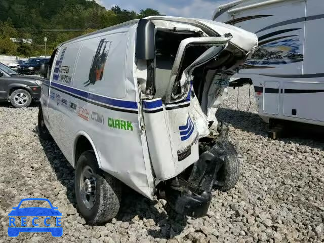 2015 GMC SAVANA 1GTZ7UCG7F1110131 image 2