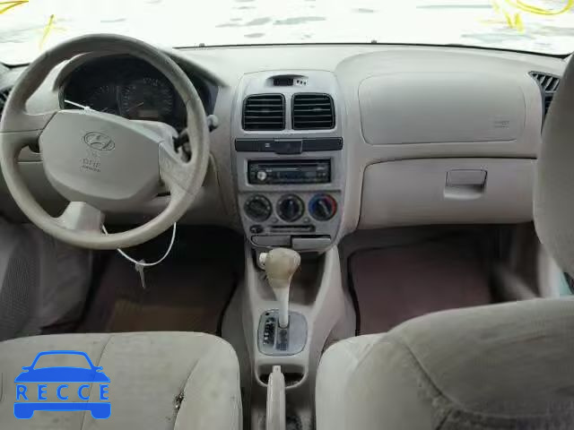 2003 HYUNDAI ACCENT KMHCG45C73U464754 image 8