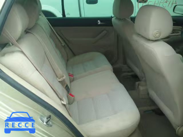 2004 VOLKSWAGEN GOLF 9BWGL61J444003911 image 5
