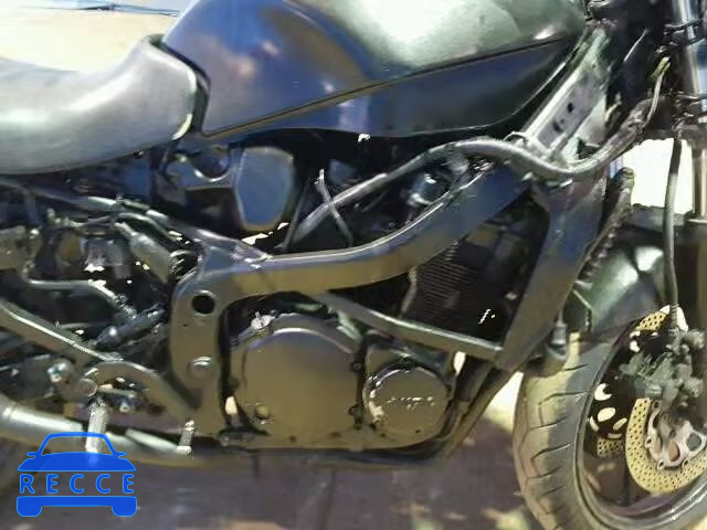 1993 SUZUKI GSX600 JS1GN72A5P2104362 image 6