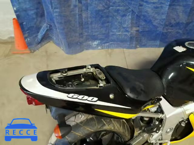 2002 SUZUKI GSX-R600 JS1GN7BA422109030 image 5