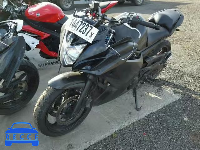 2009 YAMAHA FZ6 JYARJ18E09A004224 image 1