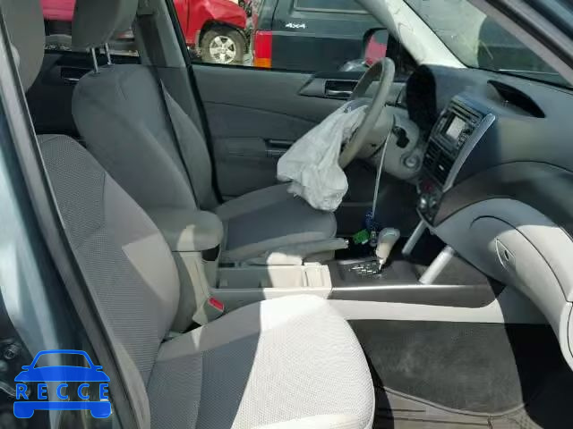 2013 SUBARU FORESTER JF2SHADC0DH430762 image 4