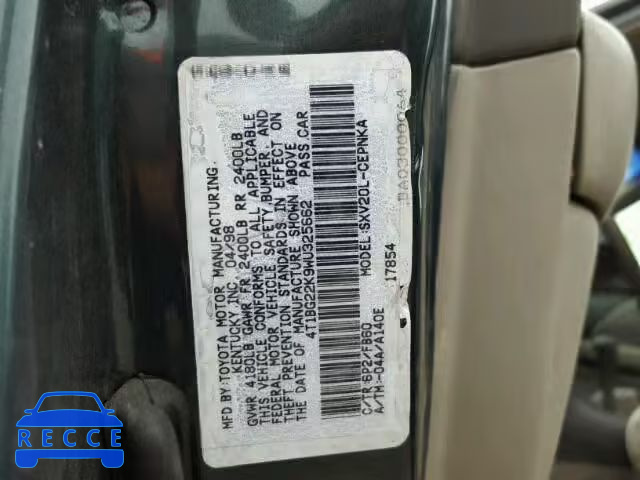 1998 TOYOTA CAMRY 4T1BG22K9WU325662 image 9