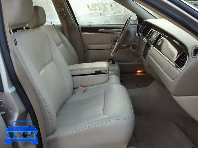 2008 LINCOLN TOWN CAR 2LNHM82V08X647456 зображення 4