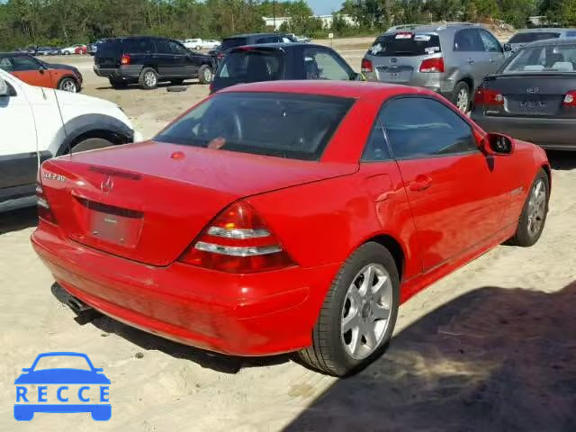 2002 MERCEDES-BENZ SLK WDBKK49F82F239943 image 3