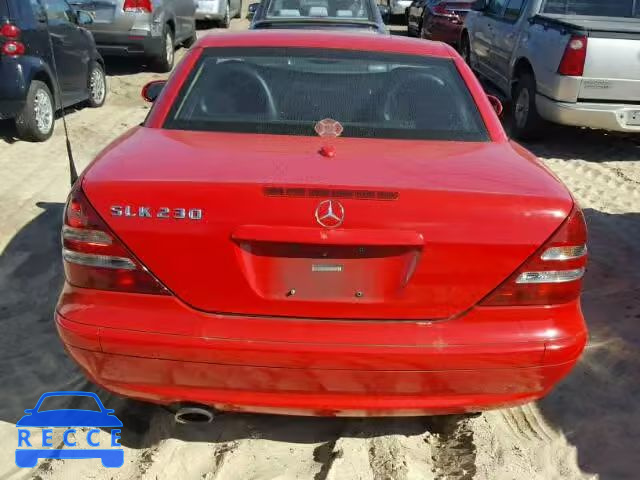 2002 MERCEDES-BENZ SLK WDBKK49F82F239943 image 5